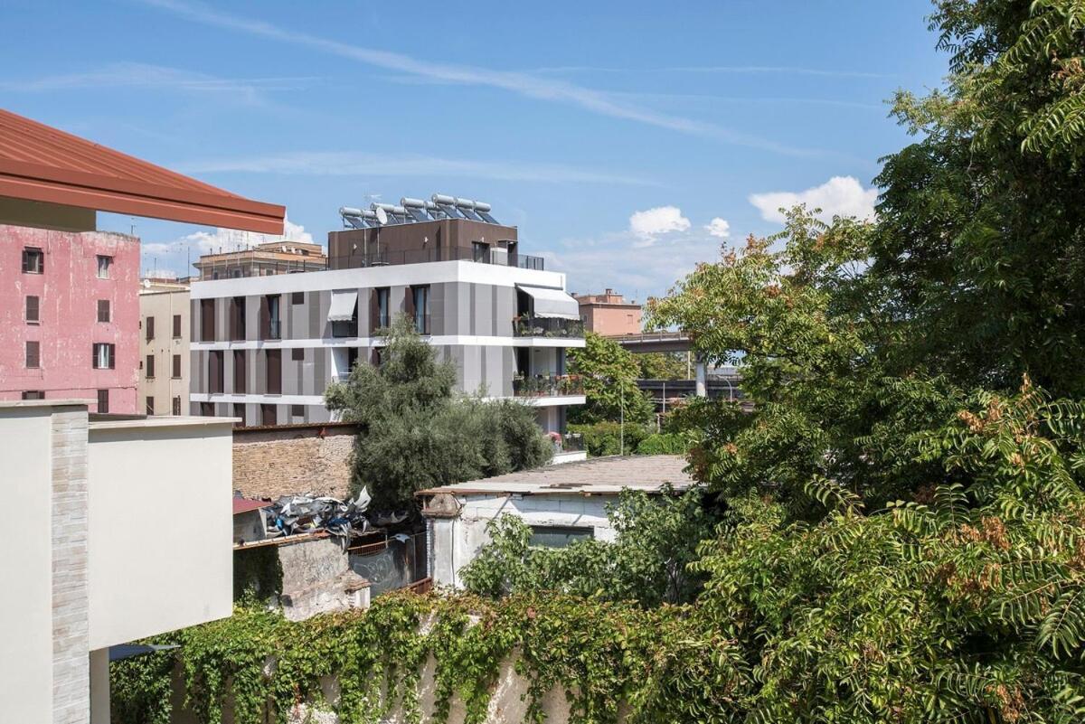 Appartamento Urban Oasis With Patio For 5 Guests - Reserved Parking - Termini Roma